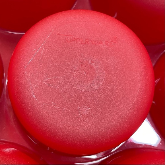 Vintage Tupperware Divided Party Serving Tray with Lid - Picture 7 of 9